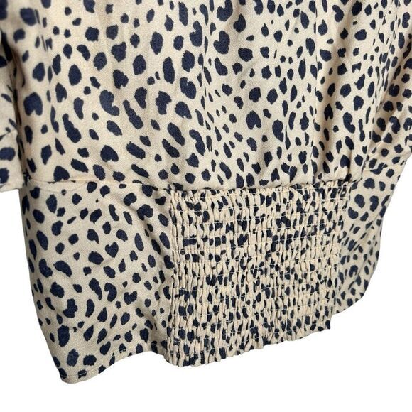 Urban Outfitters Urban Romantics animal print polka dot crop Blouse size small - Picture 5 of 8